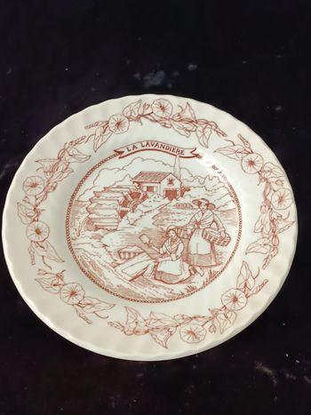 Assiette La lavandière