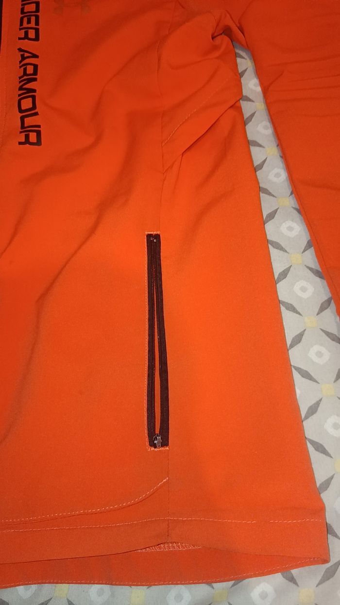 Veste under armour - photo numéro 4