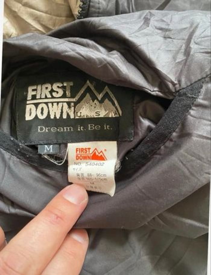 🧥 Doudoune sans manches réversible First Down – Taille M – Style urbain & confort - photo numéro 2