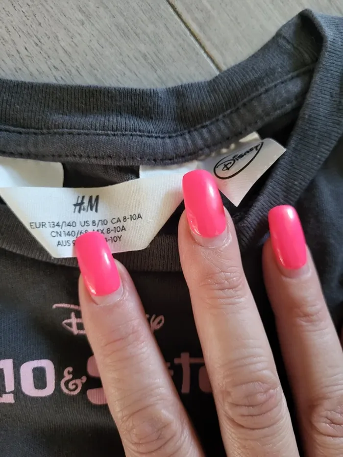 Croc Top H&M Stitch 9 ans - photo numéro 2