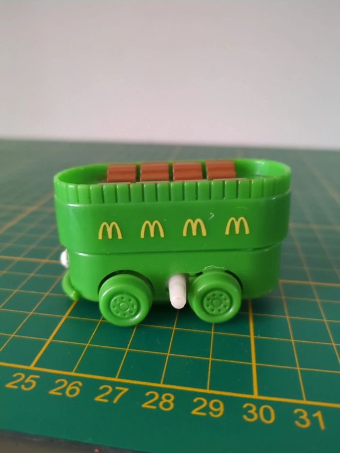 Hamburglar Bus Figurine McDonald's - photo numéro 2