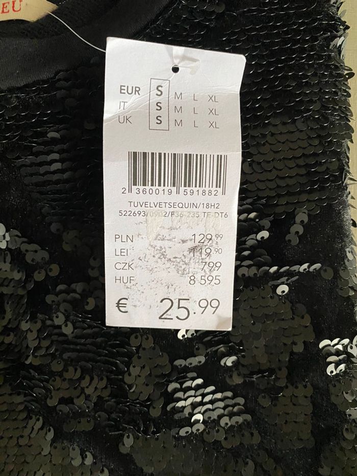 Tee shirt Camaïeu noir à sequins noirs et velours taille S neuf avec étiquette - photo numéro 13