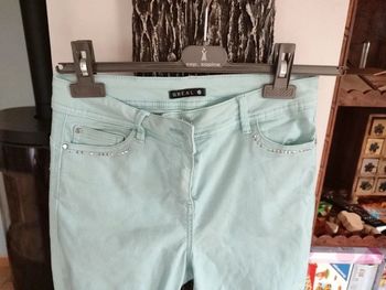 Couleur bleu, Vert d'eau