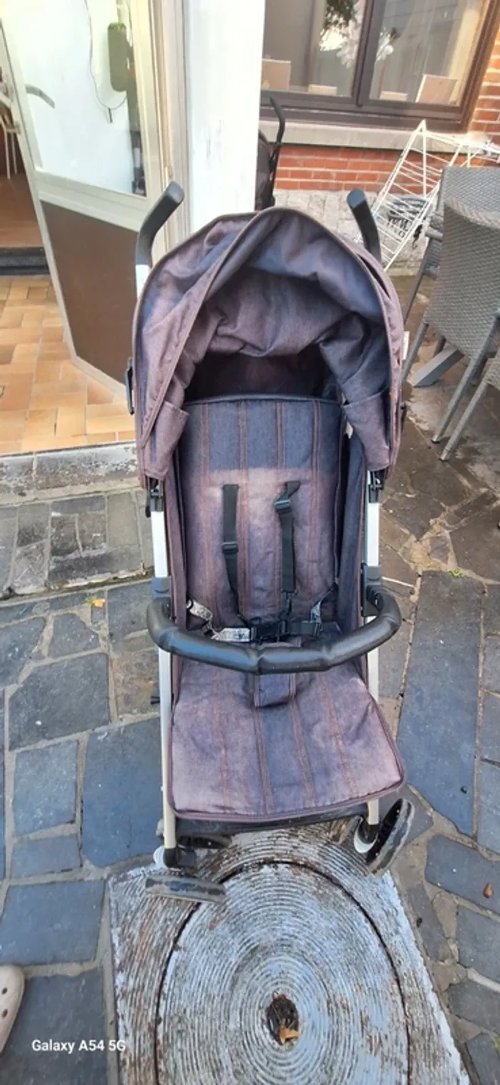 Poussette canne Child Wheels couleur jeans pas de livraison via vinted go - photo numéro 5