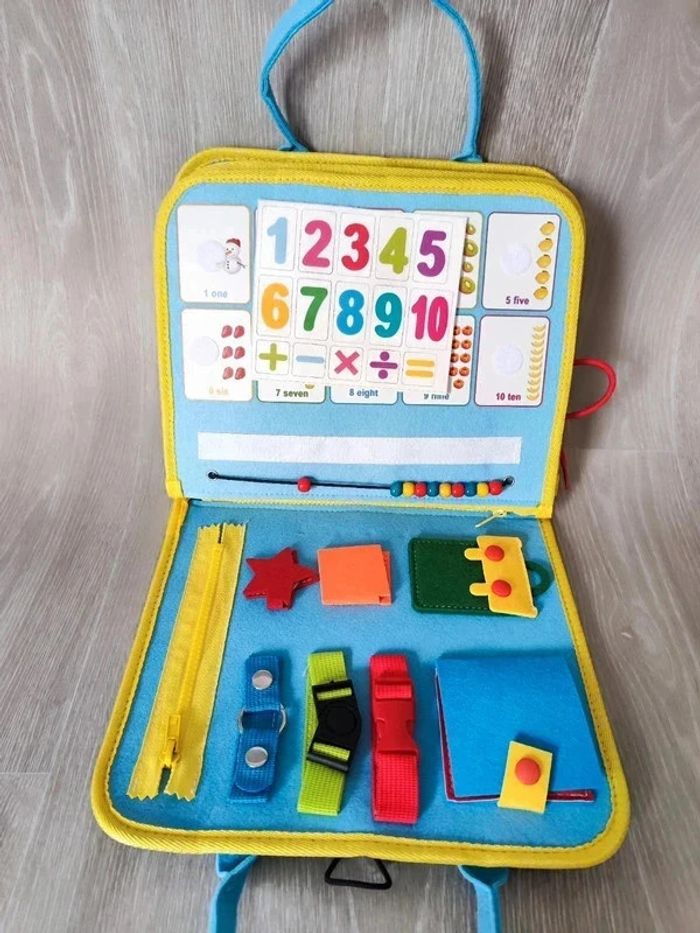 Livre éducatif en feutrine apprentissage - photo numéro 10