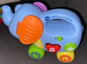 Mon éléphant pousse pousse marque vtech