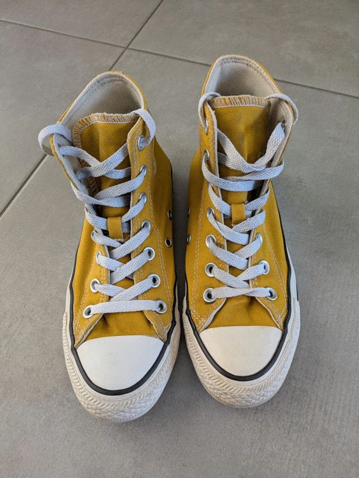 Jolies converse T37