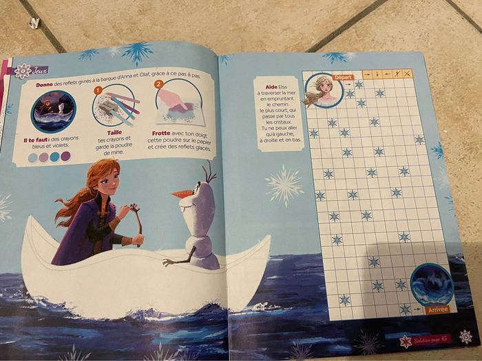 Carnet bloc à gratter et magasine reine des neiges - photo numéro 8