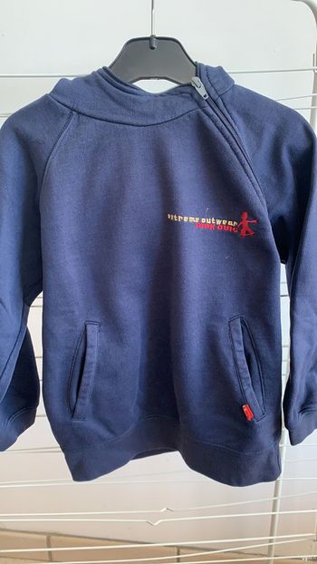 Veste bleu 6 ans à capuche zip