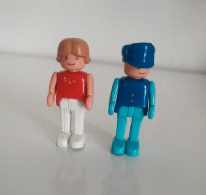 Lot de 2 personnage tomy train femme conducteur