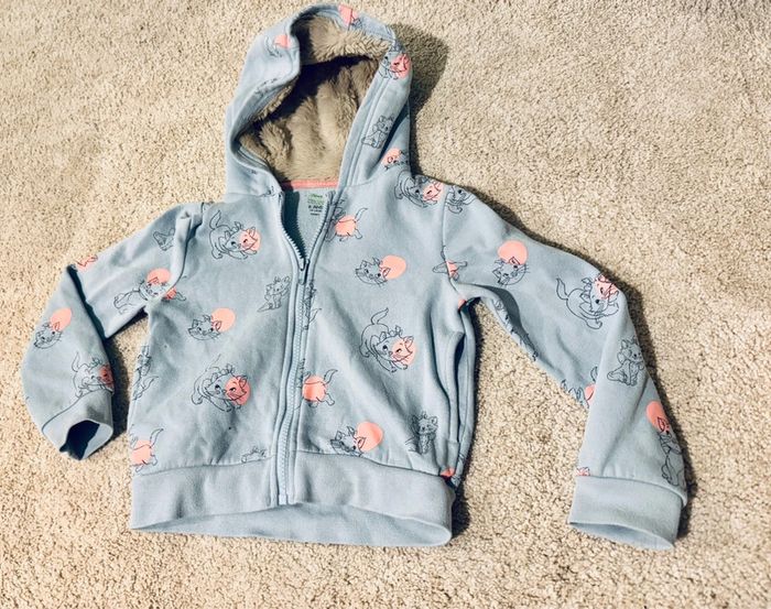 Sweat-shirt à capuche zip Disney 6 ans - photo numéro 3