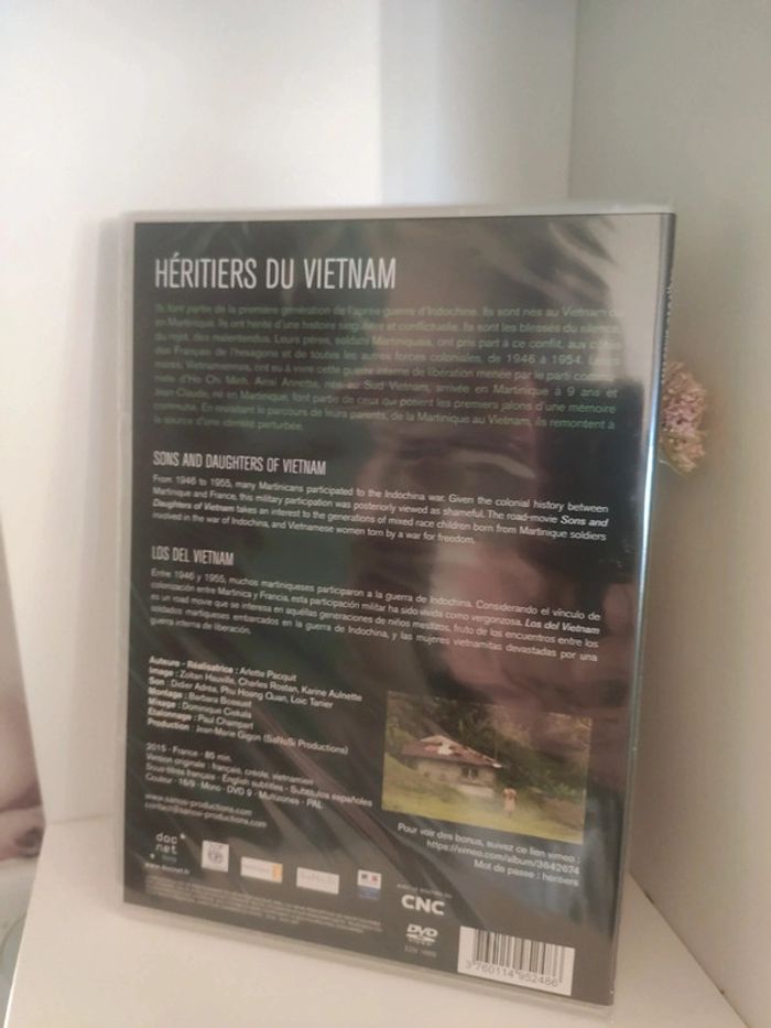 DVD documentaire Héritiers du Vietnam - photo numéro 2