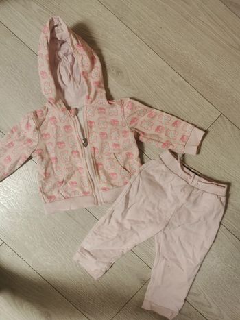 Ensemble rose / Guess