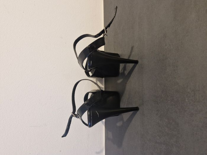 Escarpins vinyles noirs à talons hauts super sexy - photo numéro 3