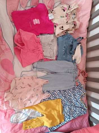 Lot vêtement 9 mois