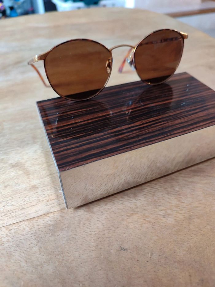 Lunettes de soleil Giorgio Armani en métal doré