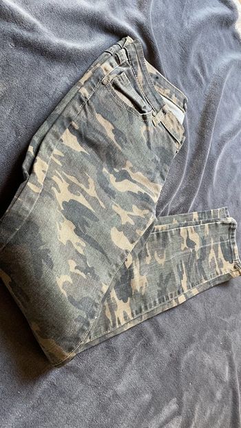 Jean Simply chic taille basse neuf taille 38