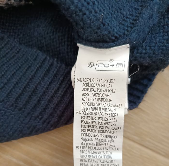 Pull bleu Kiabi 4 ans - photo numéro 4