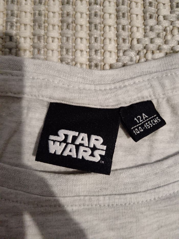 T-shirt StarWars 12ans - photo numéro 2