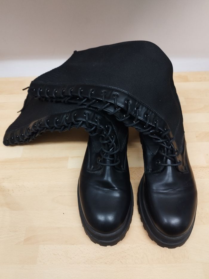 Bottine à lacet 
 lady glory pointure 40