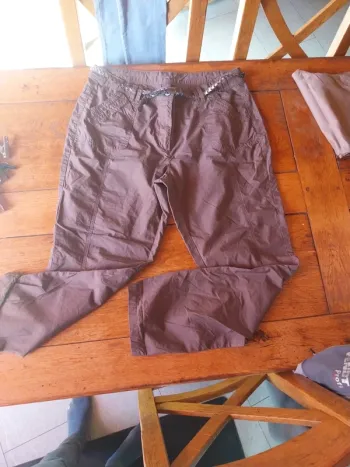 Pantalon léger avec ceinture