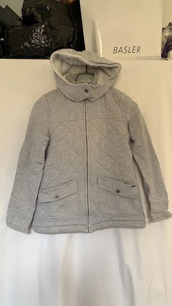 Gilet doublé « maille peluche » avec capuche