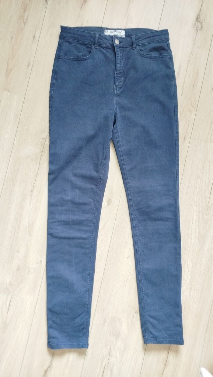 Jean skinny marine Kiabi 38 M - photo numéro 1