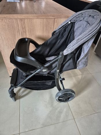 Poussette kinderkraft trig