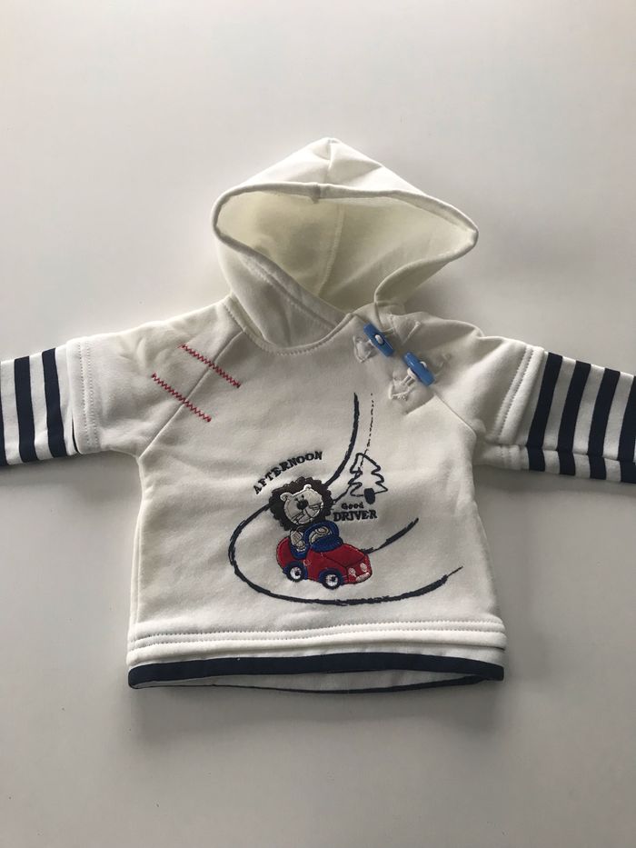 Sweat bébé polaire blanc à capuche 6 mois