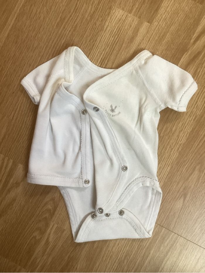 Lot fille 1 mois pyjama et bodies - photo numéro 8