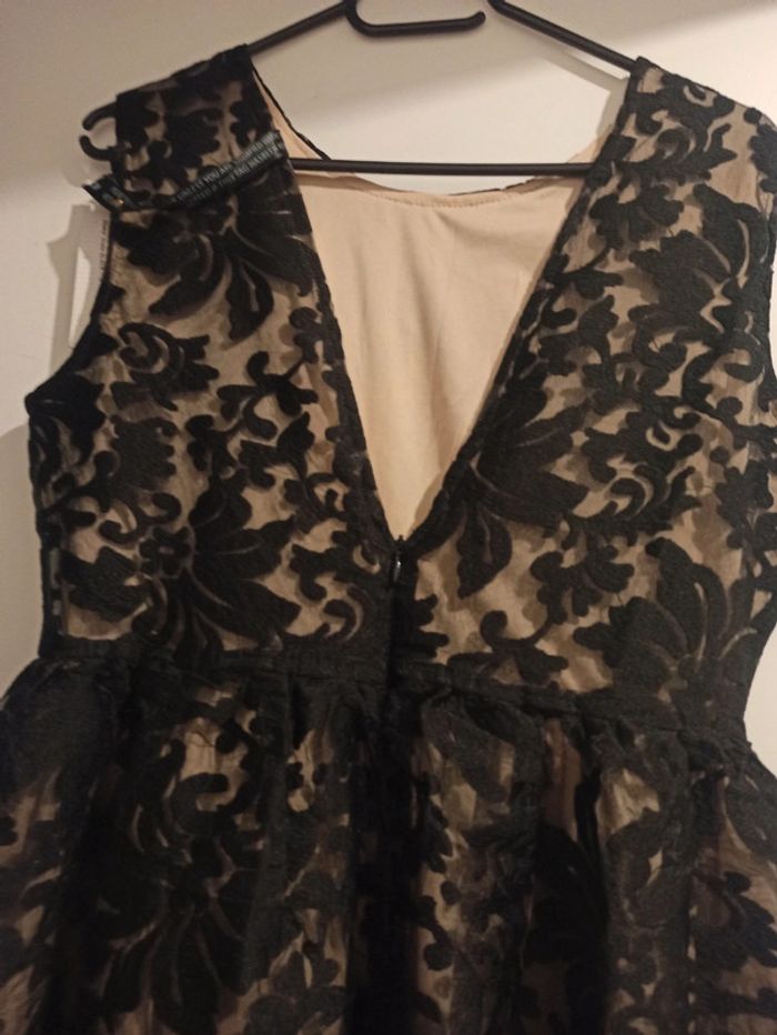 Robe sans manches noire en dentelle – Boohoo Boutique – Taille L - photo numéro 2