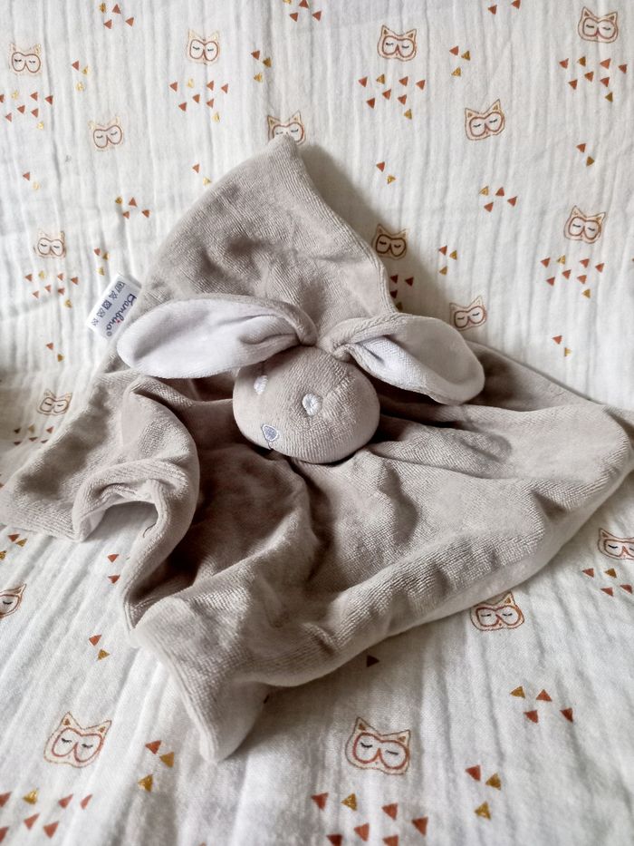 Doudou lapin Bambino