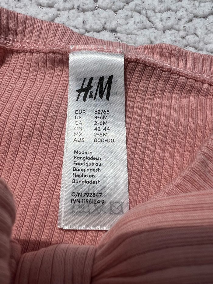 Lot de 2 bonnets avec noeuds taille 62/68 H&M - photo numéro 4