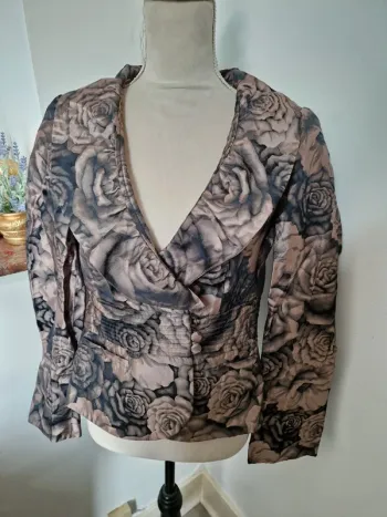 Veste armani collezioni fleurie marron et noir taille 44