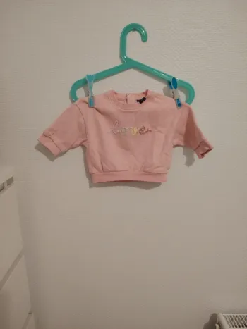Pull Kiabi taille 3 mois