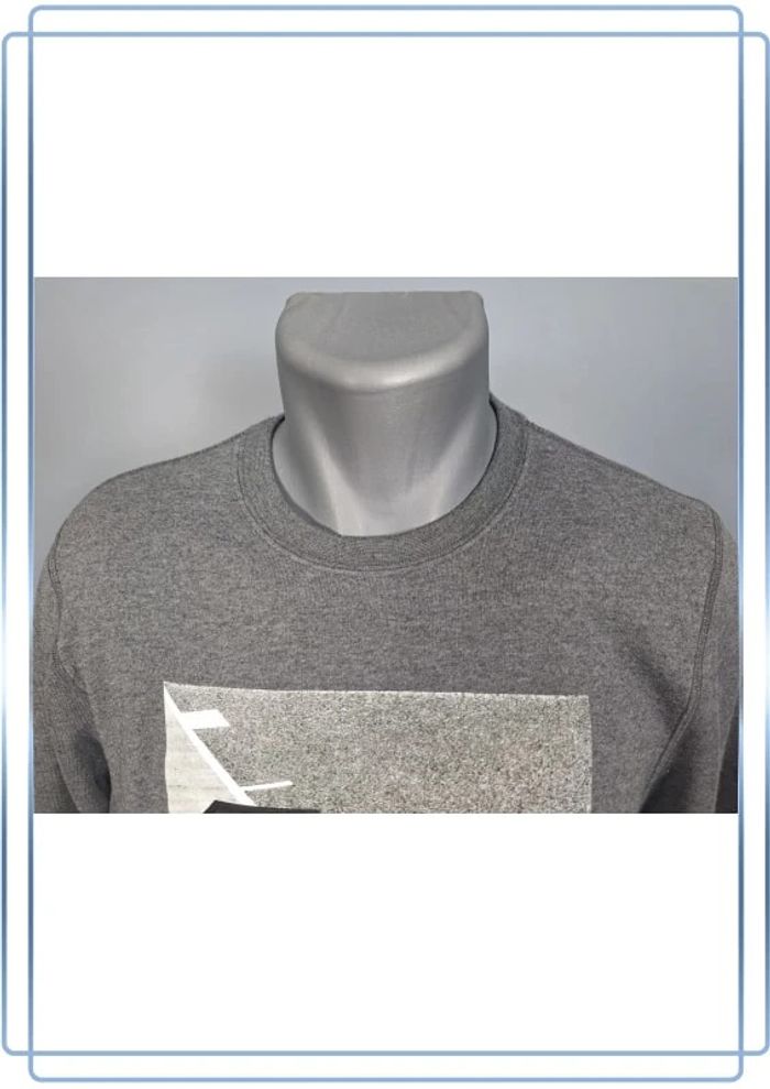 Sweat a col rond / Crewneck nike gris homme / floqué taille S - photo numéro 2