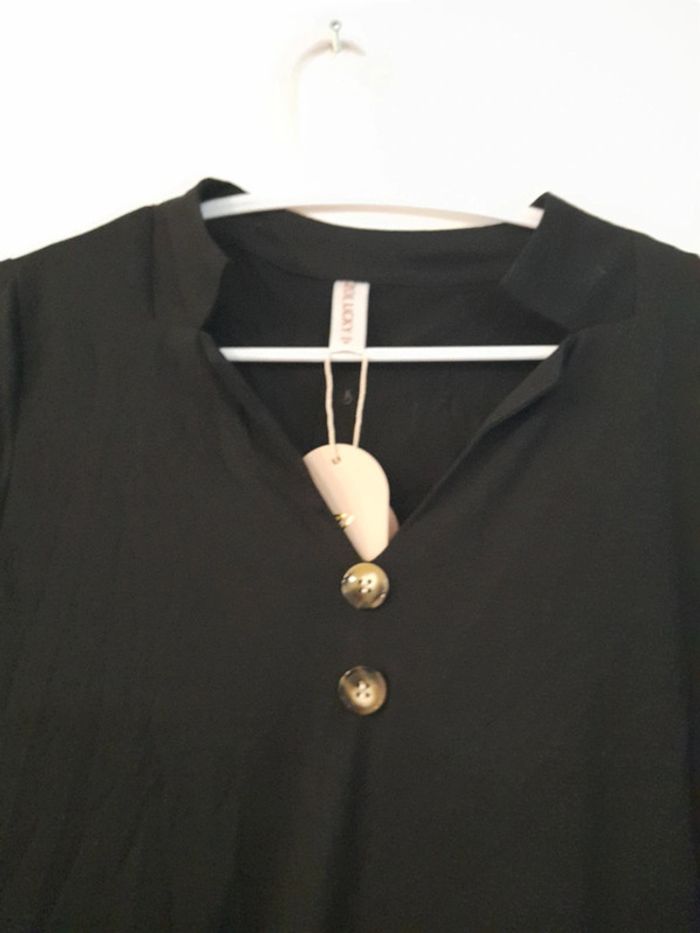 Robe noir neuve. Taille M - photo numéro 3