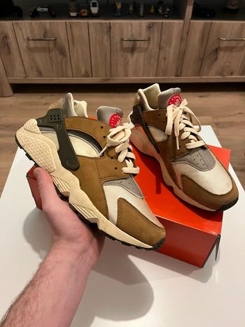 nike huarache stussy