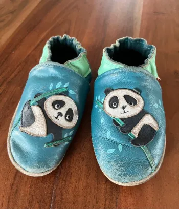 Chaussons en cuir Tichoups 23/24