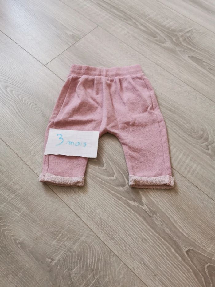 Pantalon rose Kiabi 3 mois