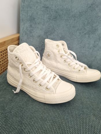 Converse montante neuve dentelle blanc crème