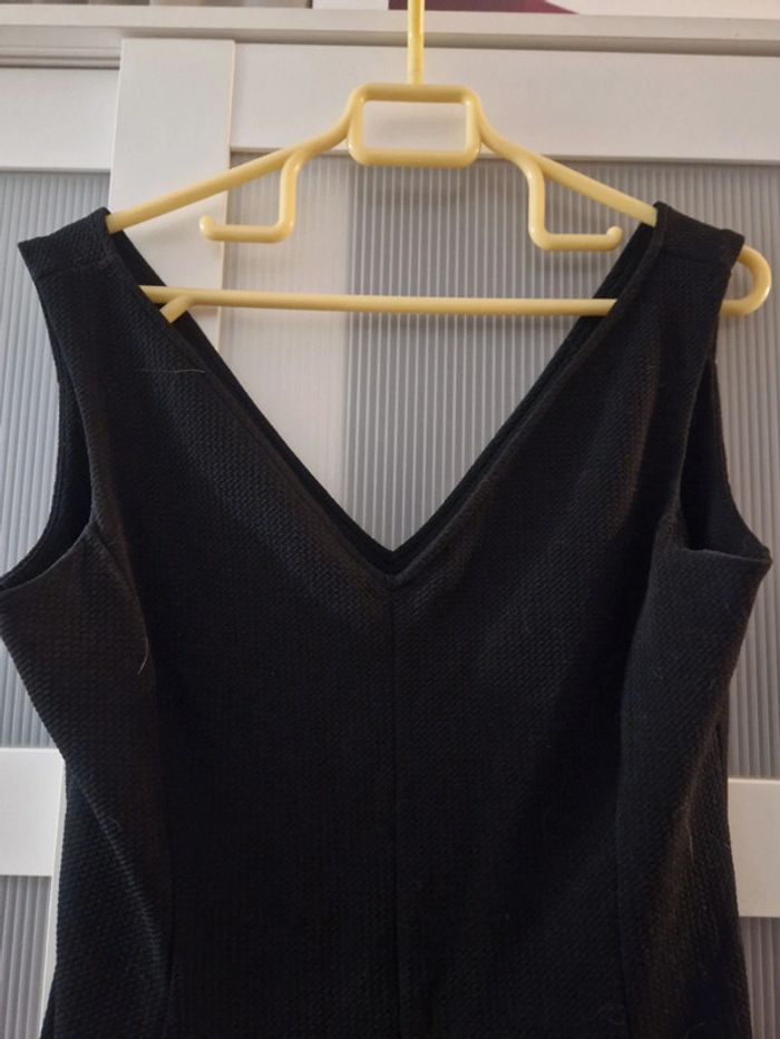 Petite robe noire - photo numéro 3