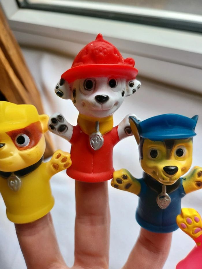 Figurines Famille doigts pat patrouille - photo numéro 4