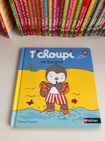 Livre tchoupi se baigne 