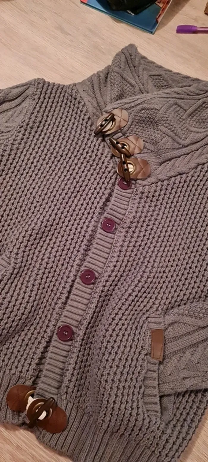 Gilet en laine taille L - photo numéro 2