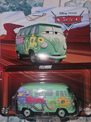 Voiture cars Mattel Disney Pixar neuve