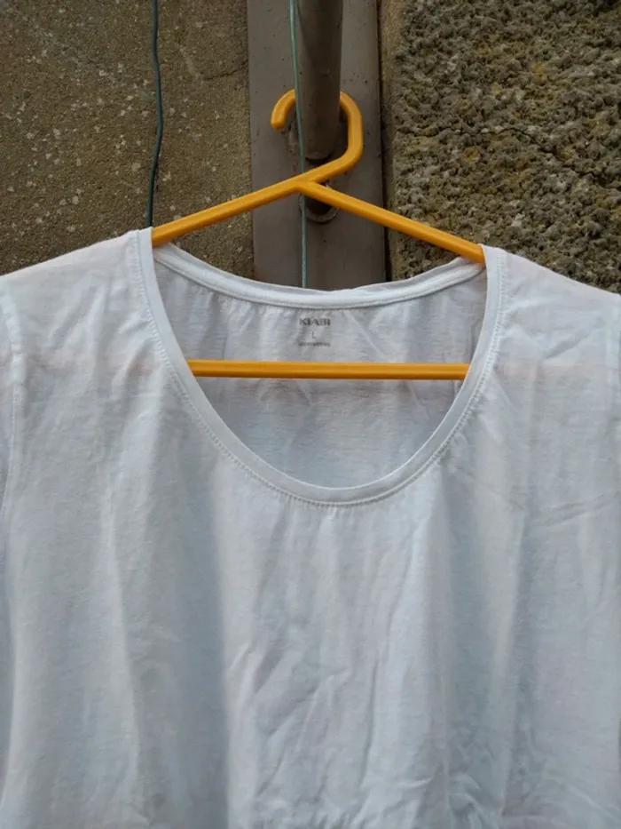 T-shirt unis blanc Kiabi taille L - photo numéro 3
