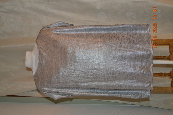 T-shirt argenté, taille unique - photo numéro 2