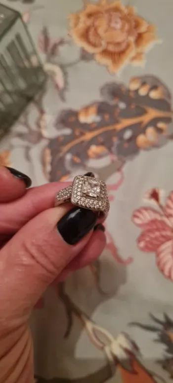 Bague solitaire en argent