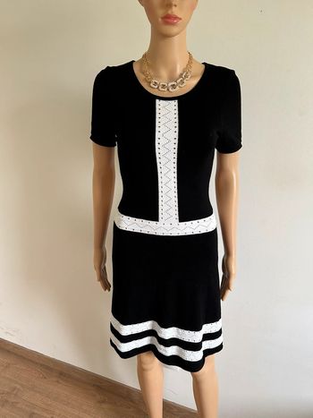 Robe pull noire et blanche Morgan taille XS jamais portée